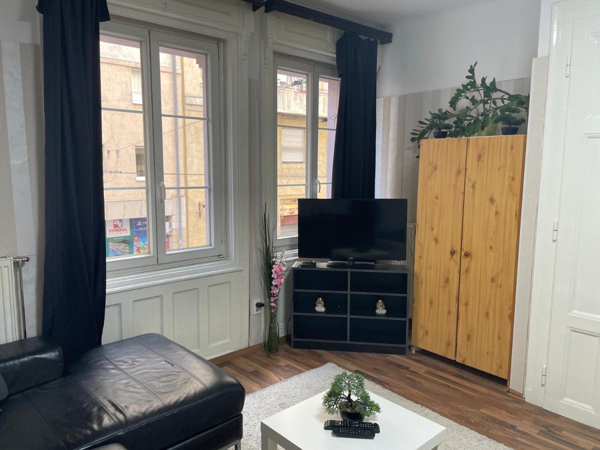 Lovely Apartment On Raday Corso Budapest Eksteriør billede
