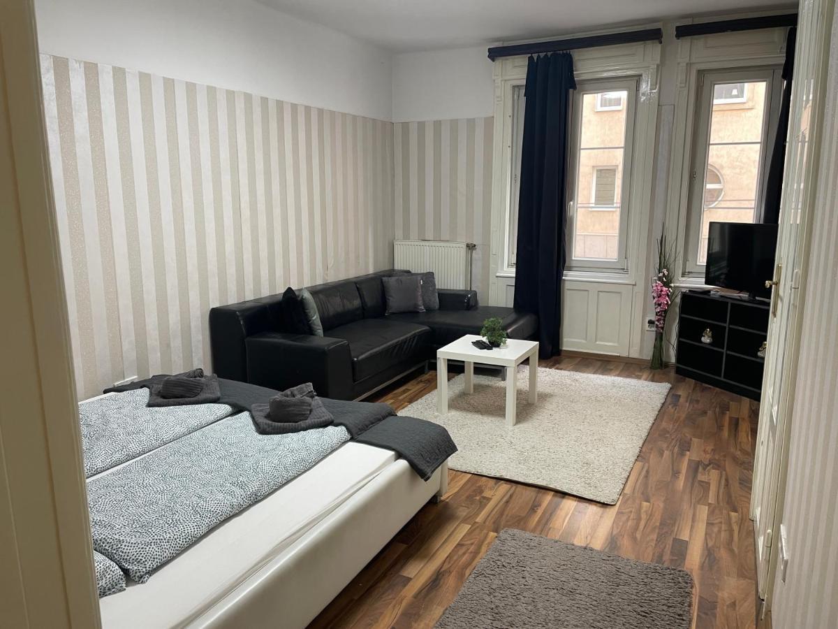 Lovely Apartment On Raday Corso Budapest Eksteriør billede